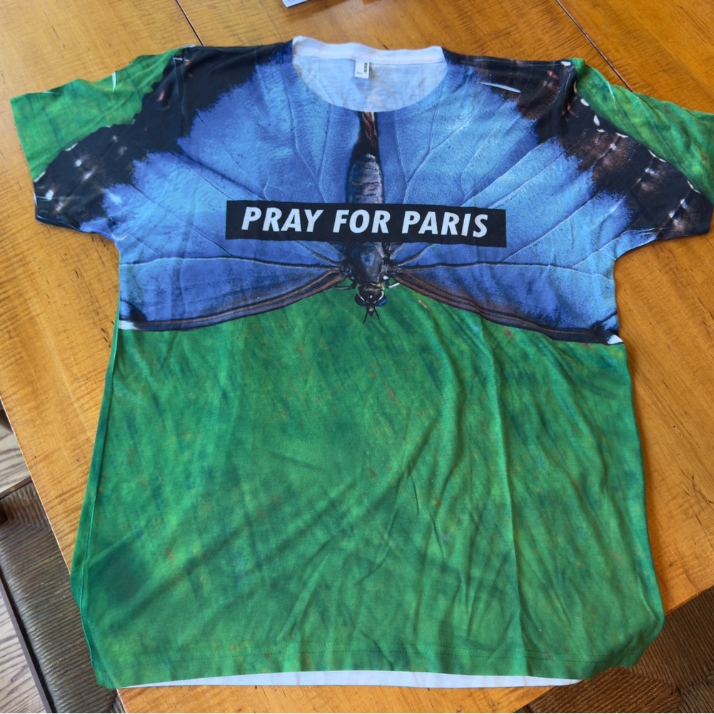 American Apparel Green & Blue 'Pray for Paris' Graphic Tee